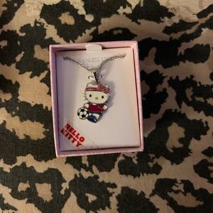 hello kitty necklace